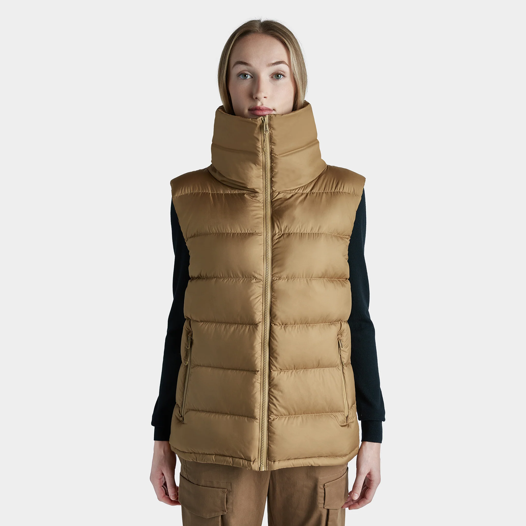 Expedition Down Vest - Image 16