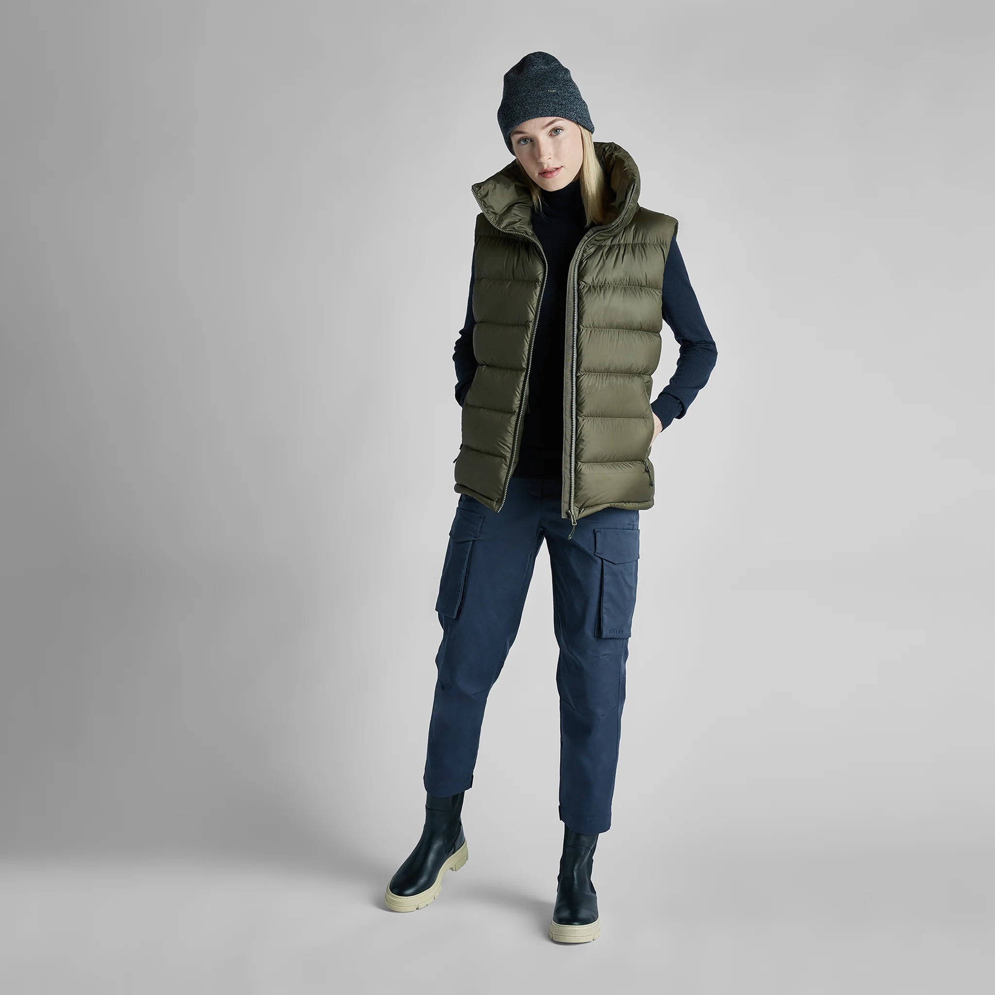 Expedition Down Vest - Image 5