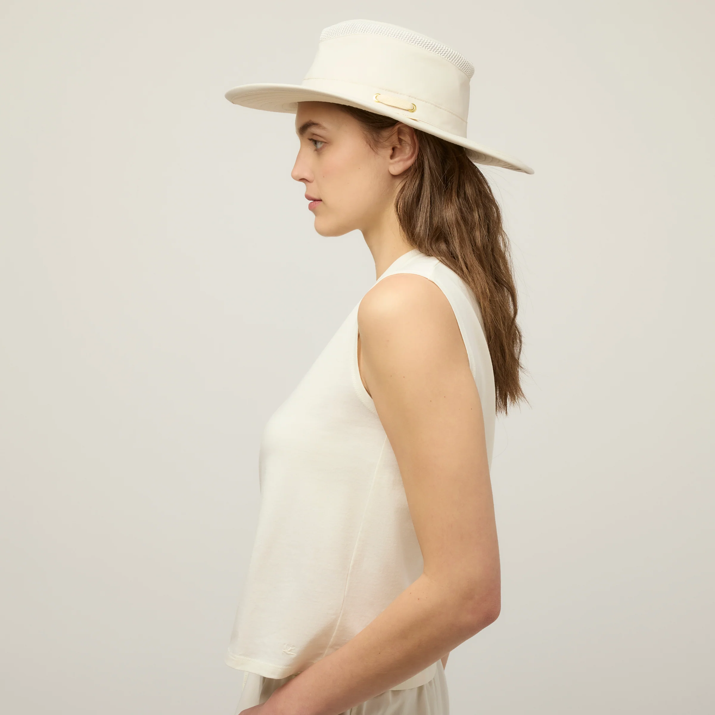 Lightweight Muscle Tank - Image 9