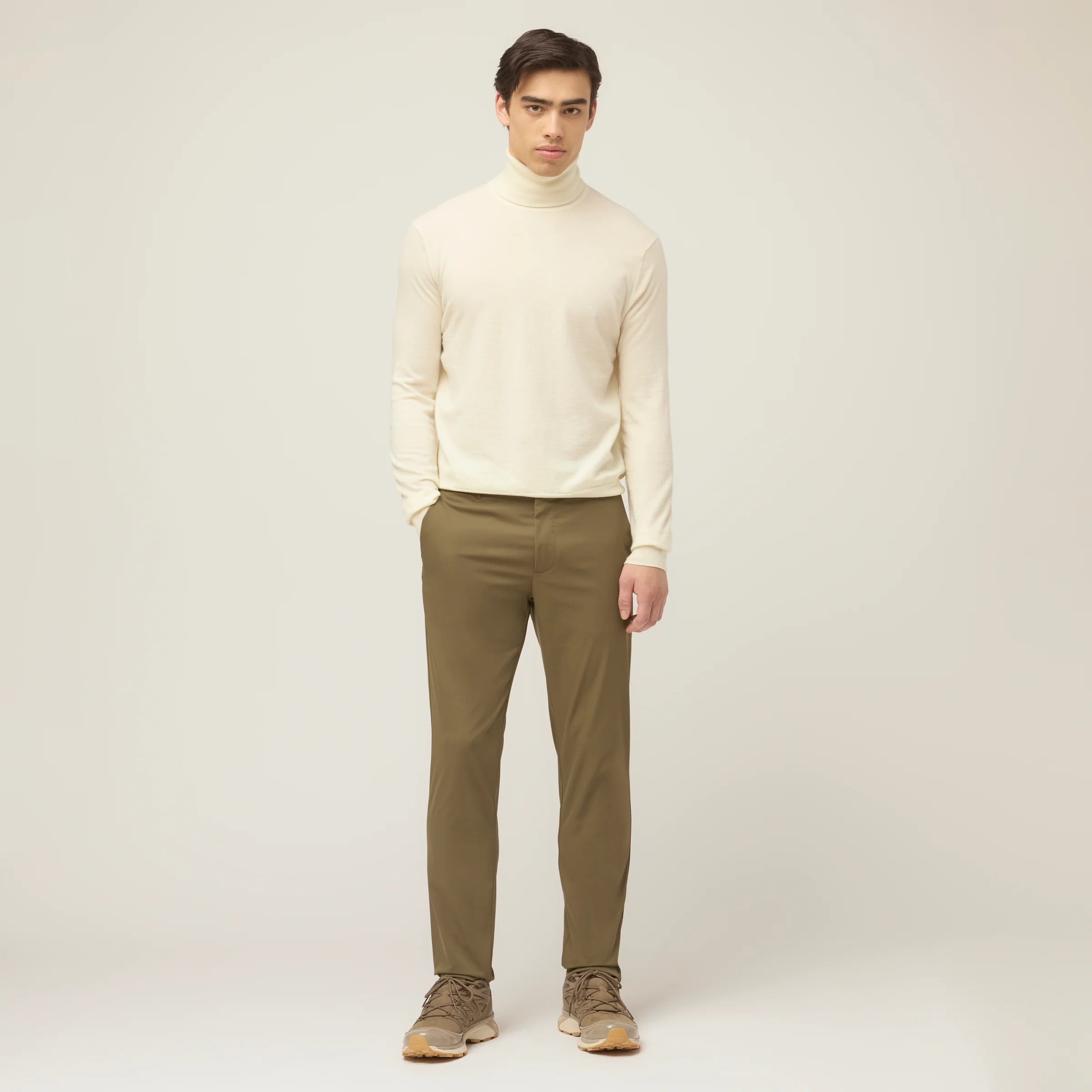 Stretch Merino Turtleneck - Image 11