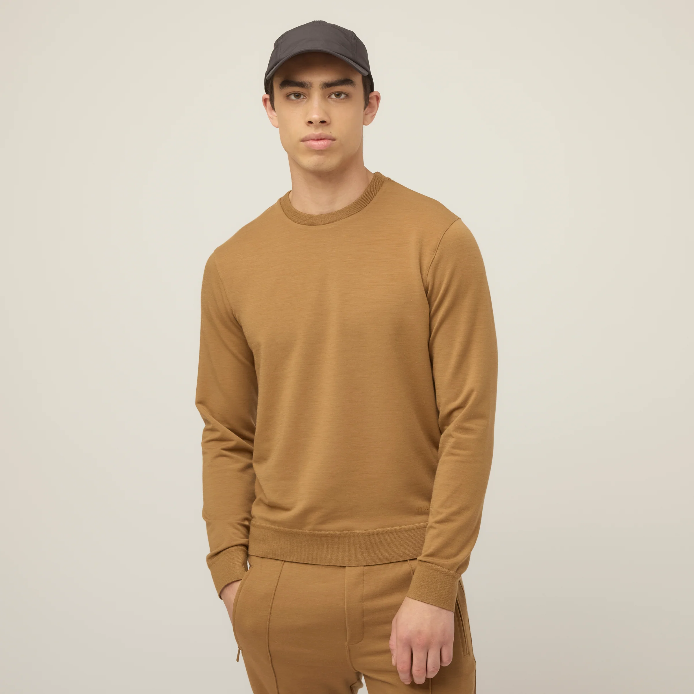 Merino Crewneck Sweatshirt - Image 13