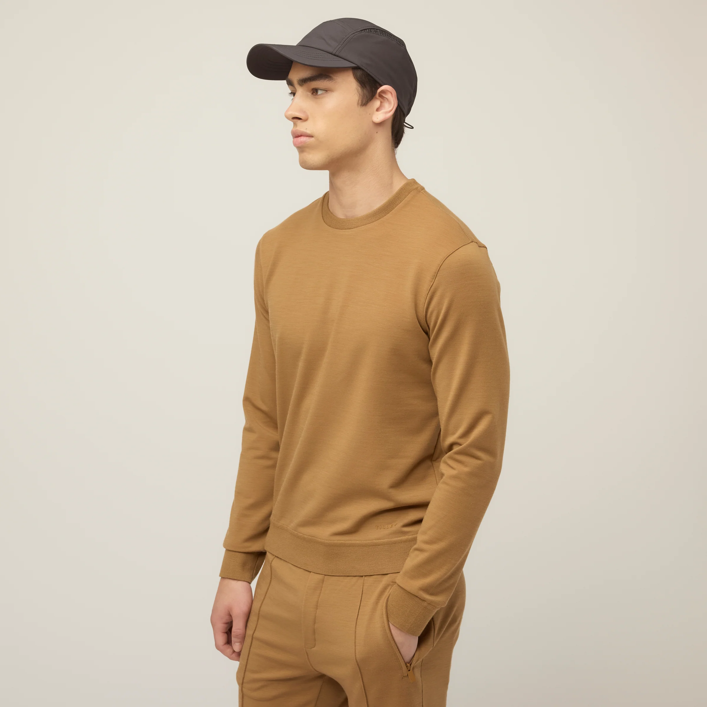 Merino Crewneck Sweatshirt - Image 14