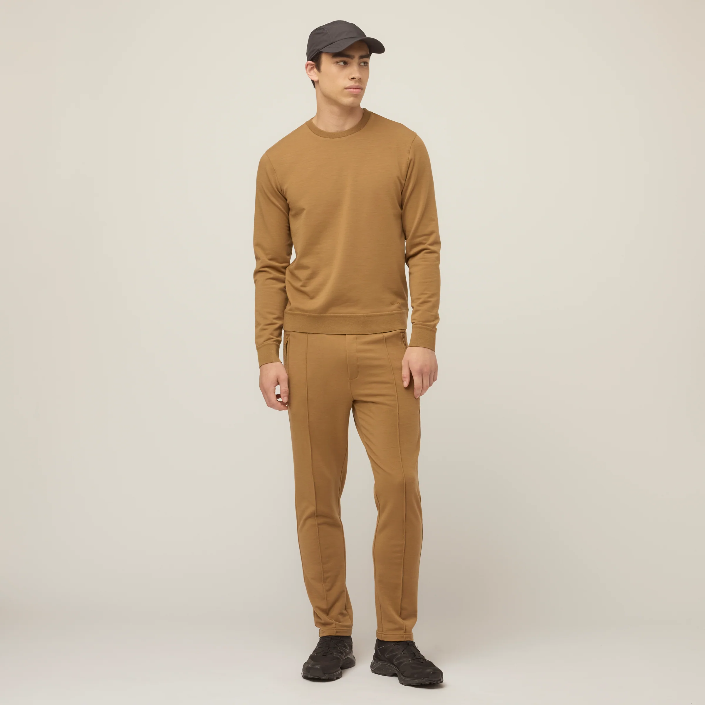 Merino Crewneck Sweatshirt - Image 17