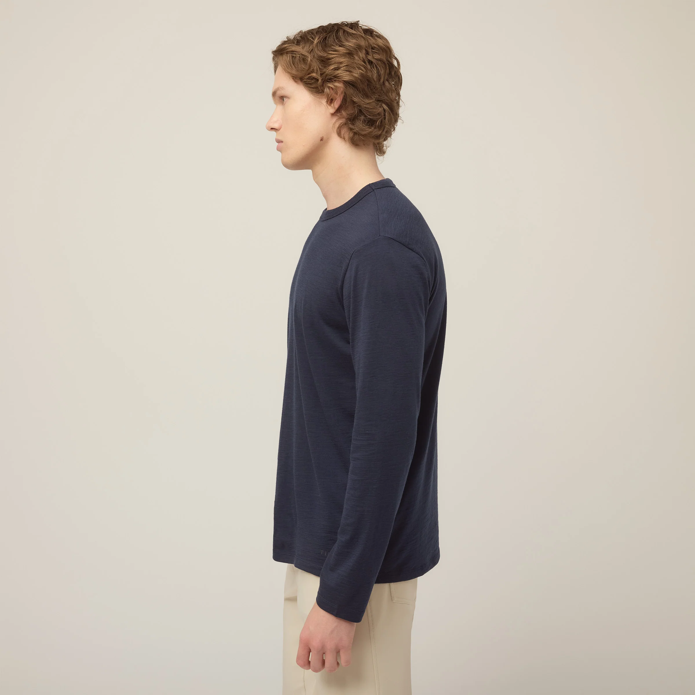 Merino Long Sleeve T-shirt - Image 10