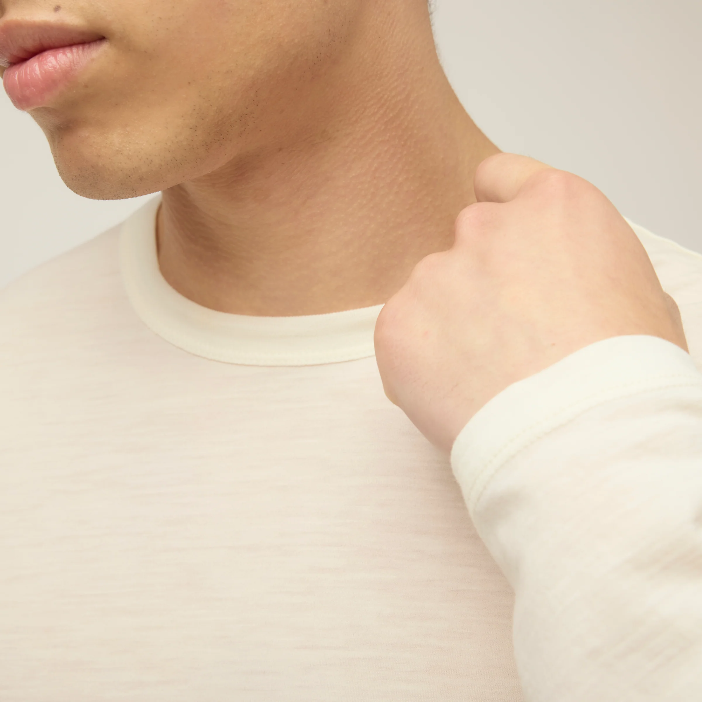 Merino Long Sleeve T-shirt - Image 20