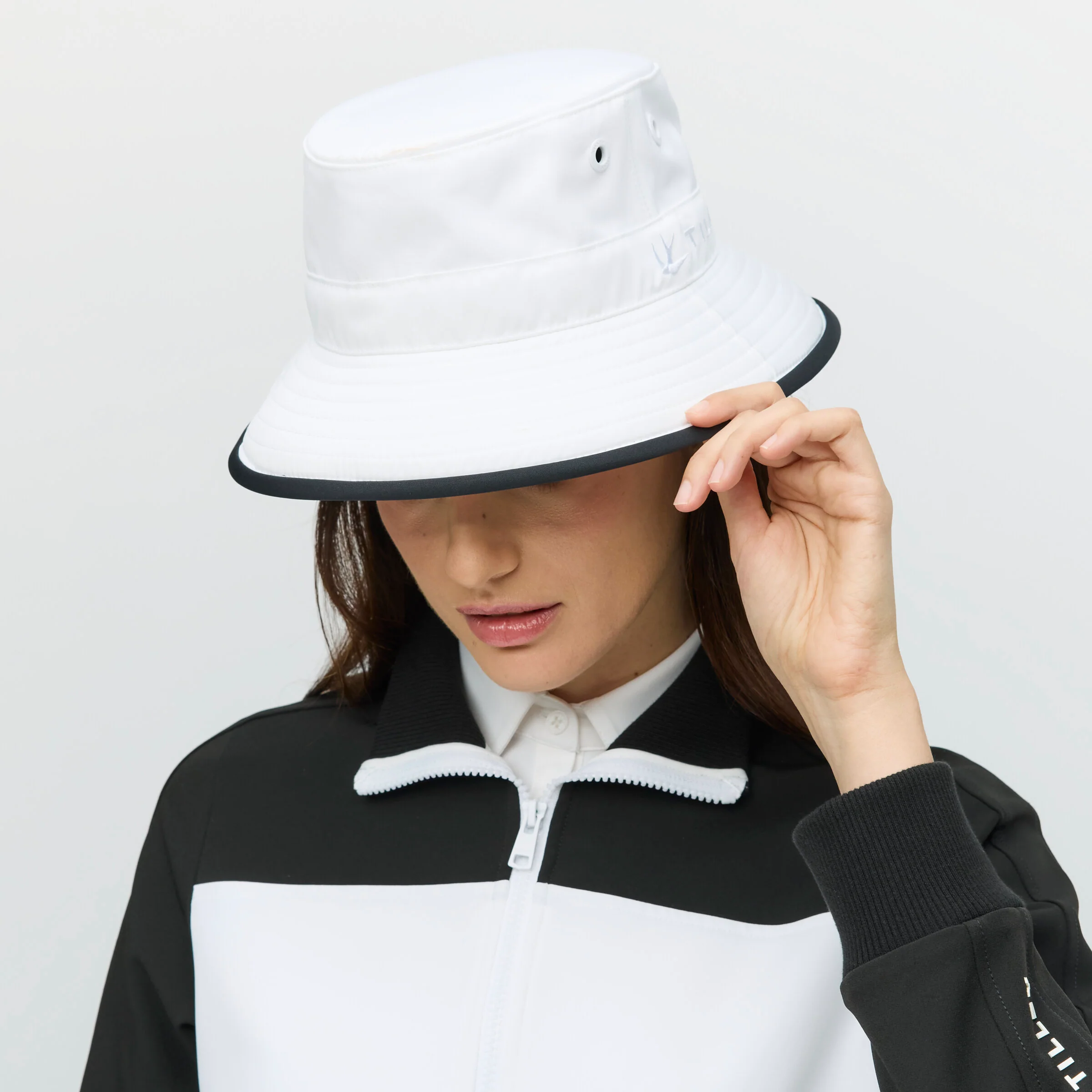 Tilley Wide Brim Bucket - Image 39
