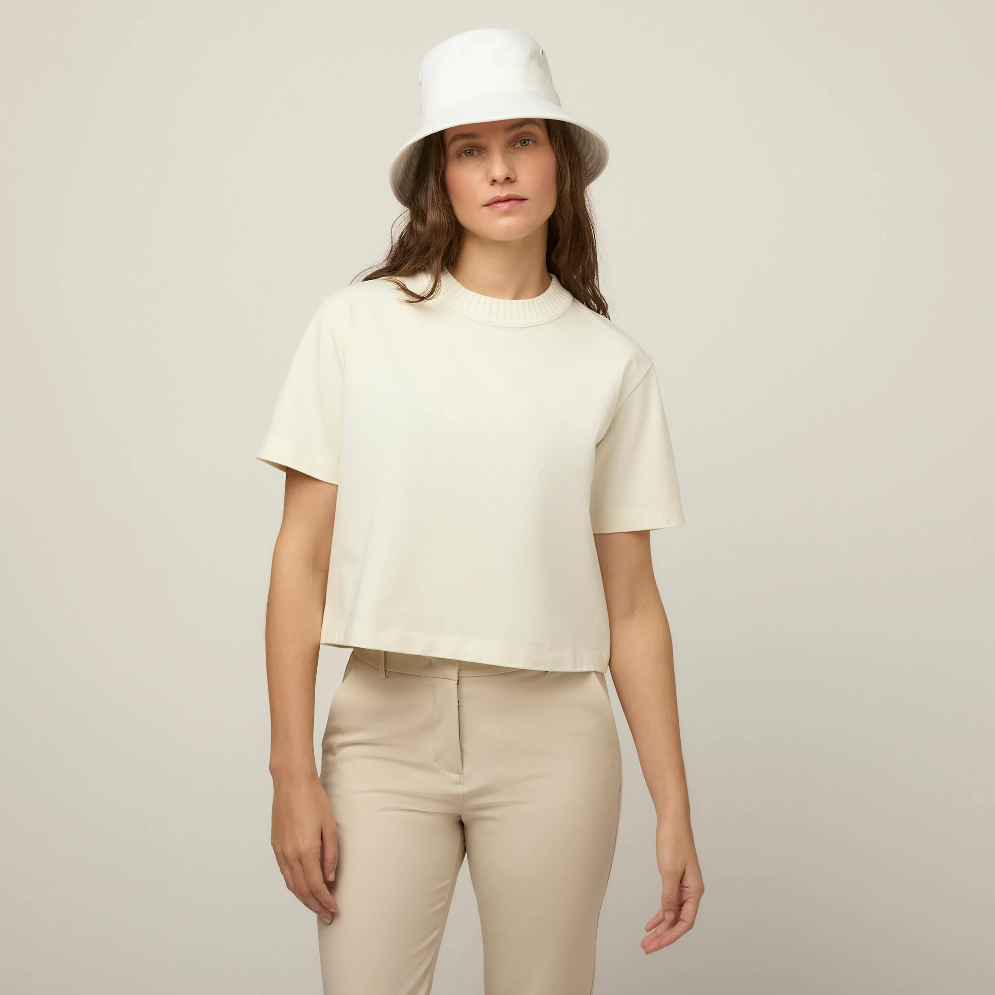 Rib Neckline Cropped Tee