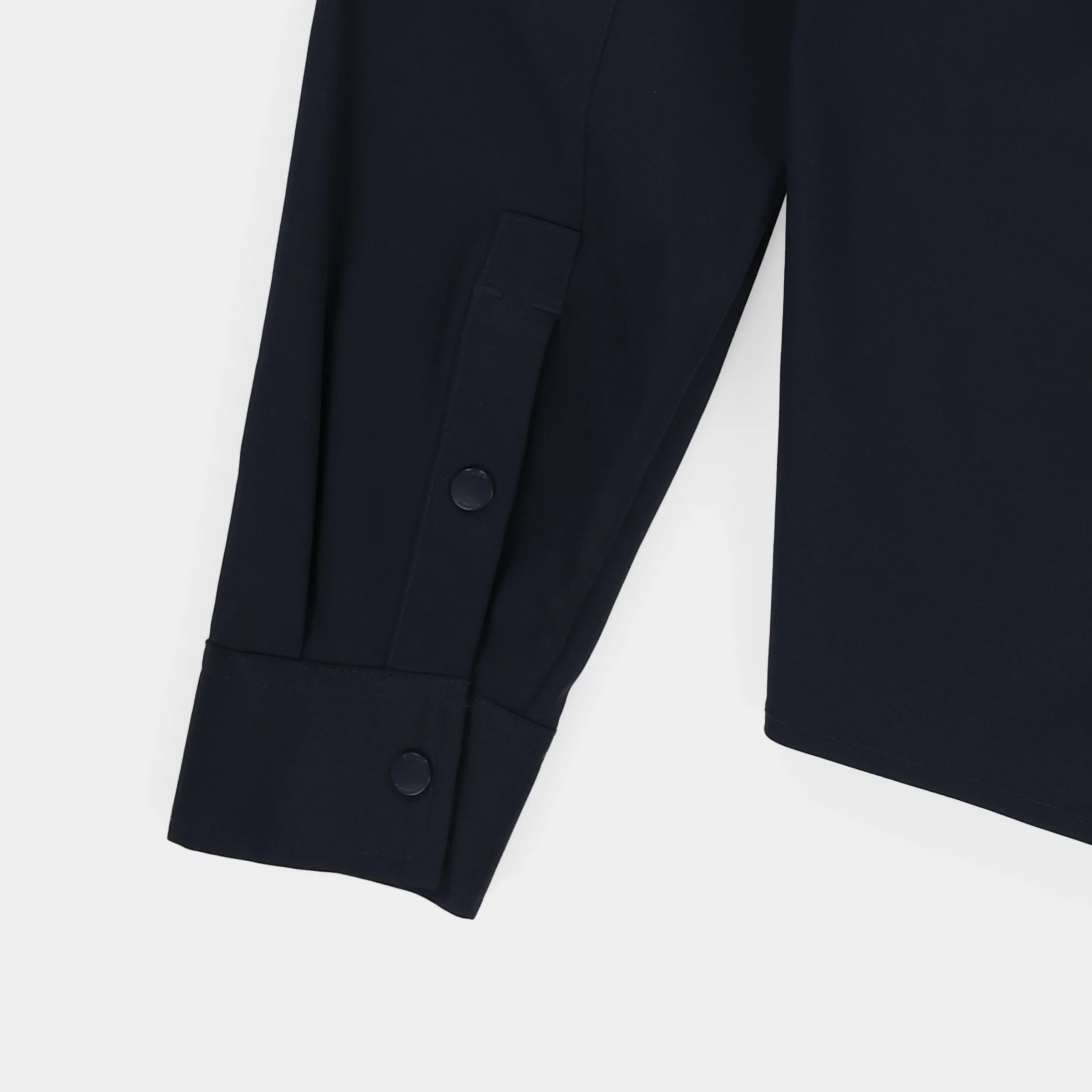 Roam Long Sleeve Safari Shirt - Image 32