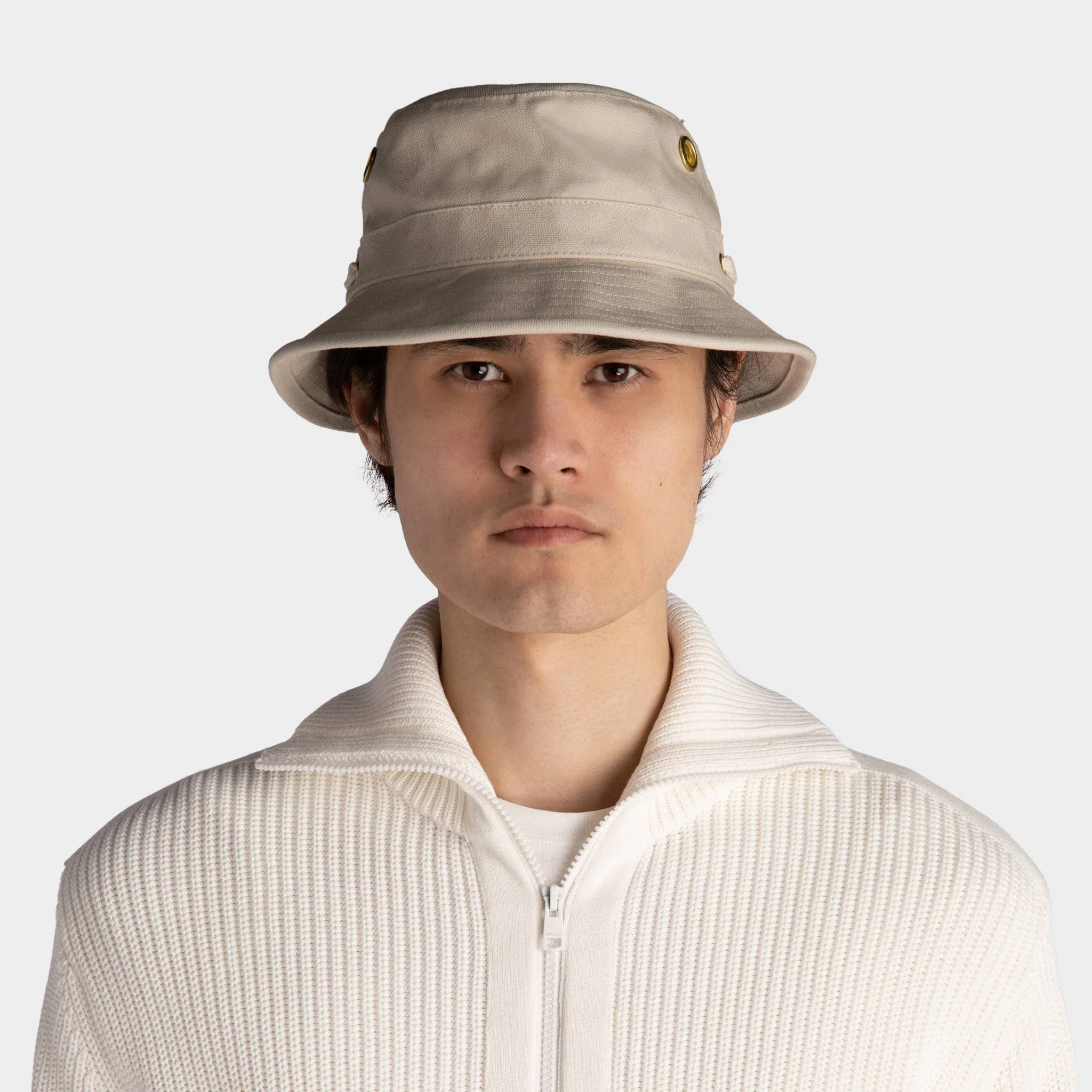 T1 Iconic Bucket Hat - Image 58