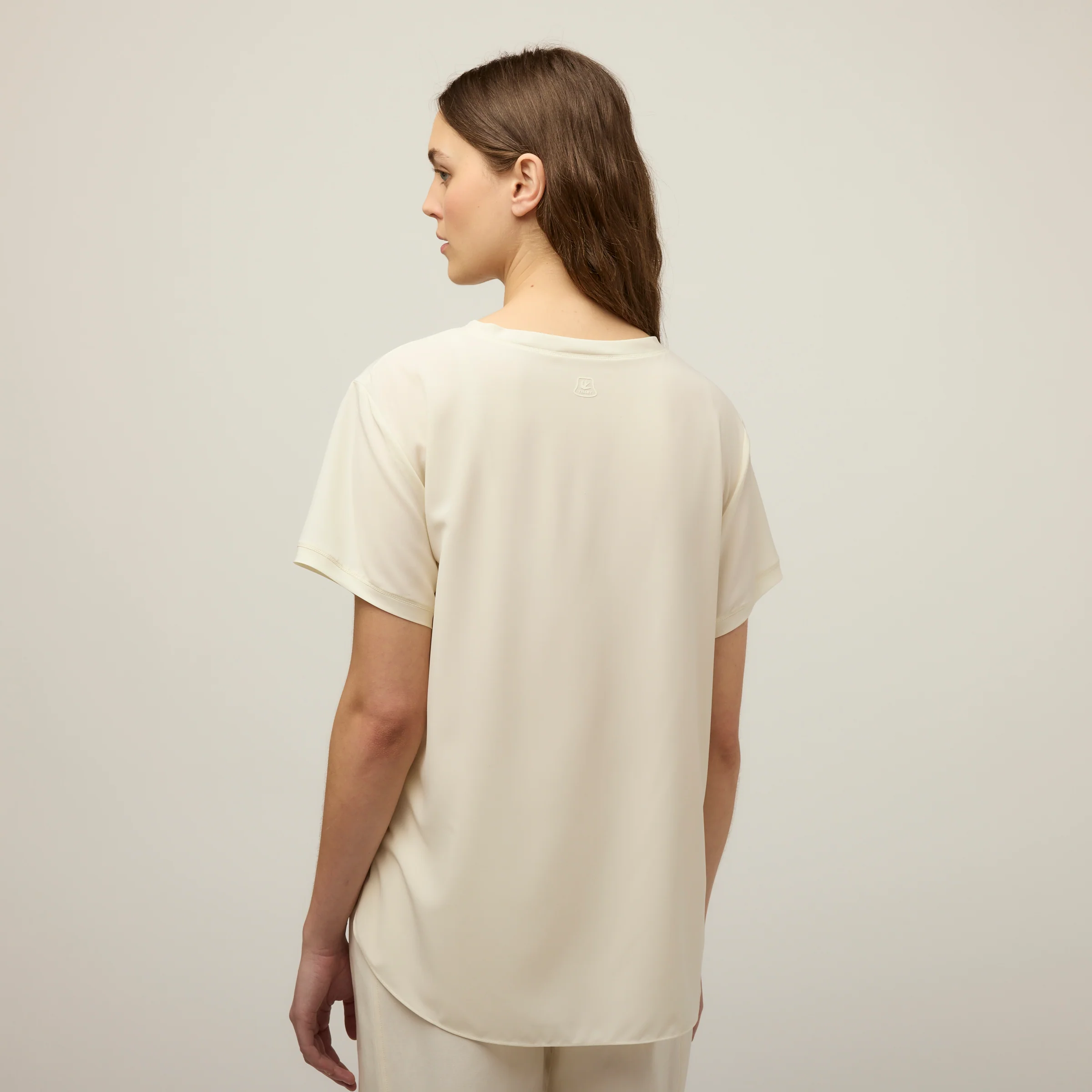 Tech Slk Tee - Image 10