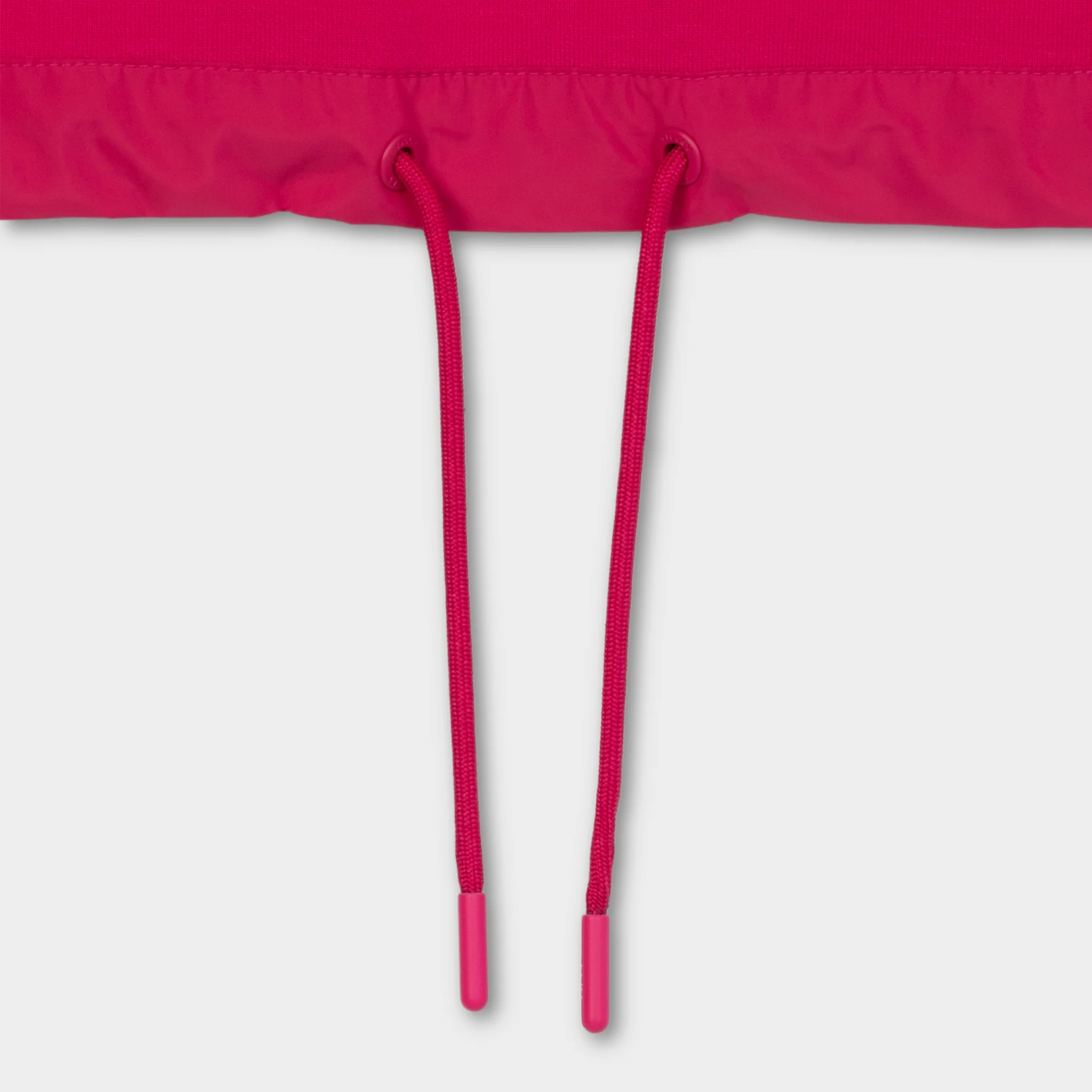 Cropped Interlock Top - Image 13